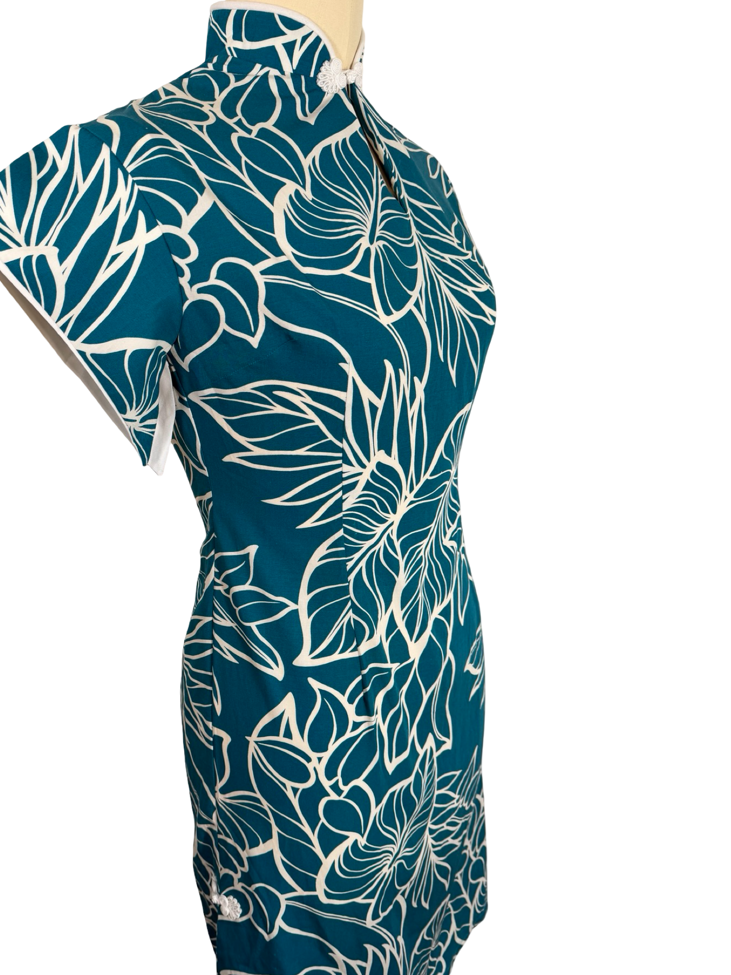 Short-Sleeved Pake Muu - UK 14