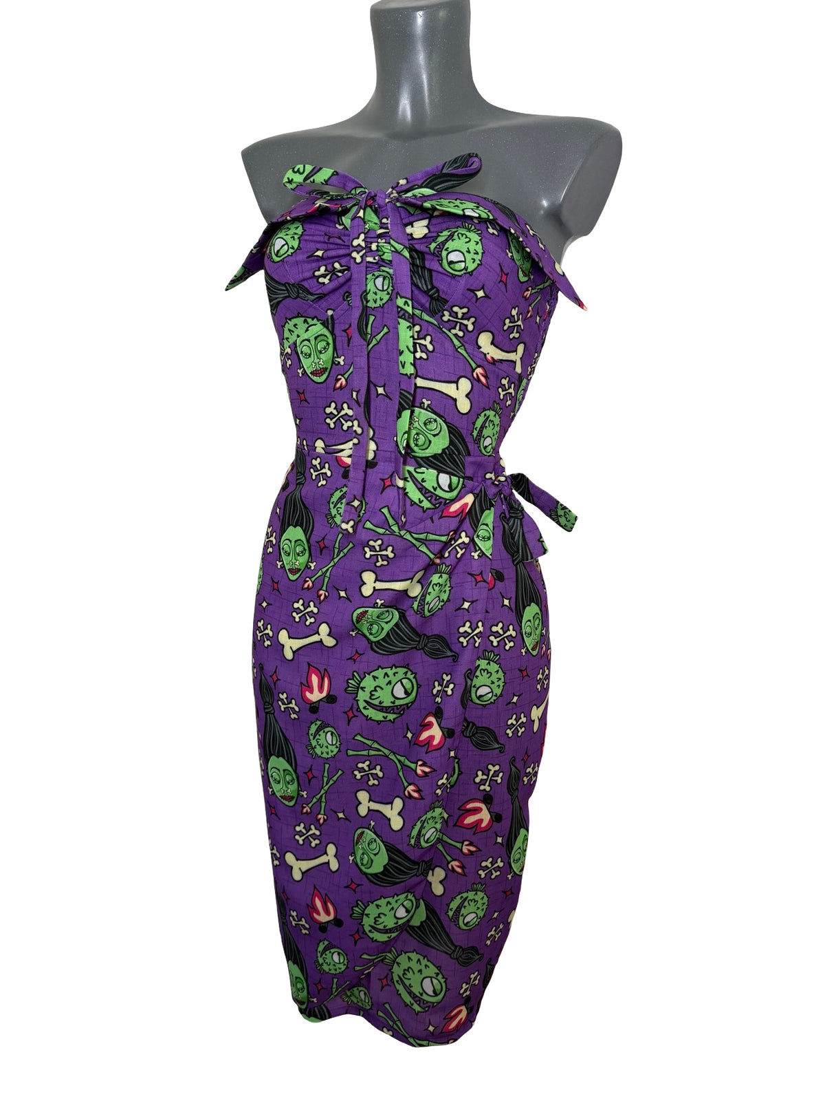 Kursed Sarong Dress