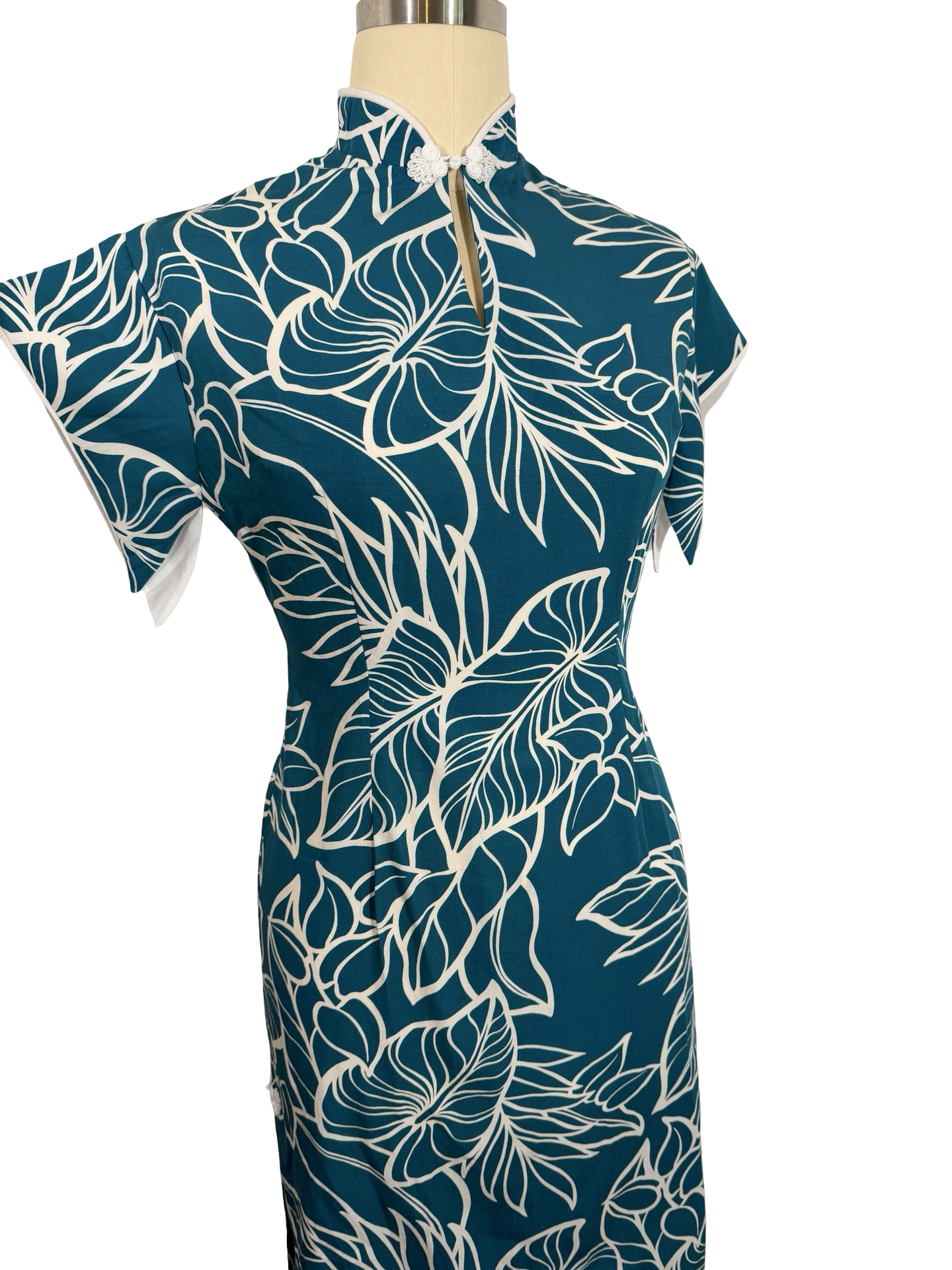 Short-Sleeved Pake Muu - UK 14